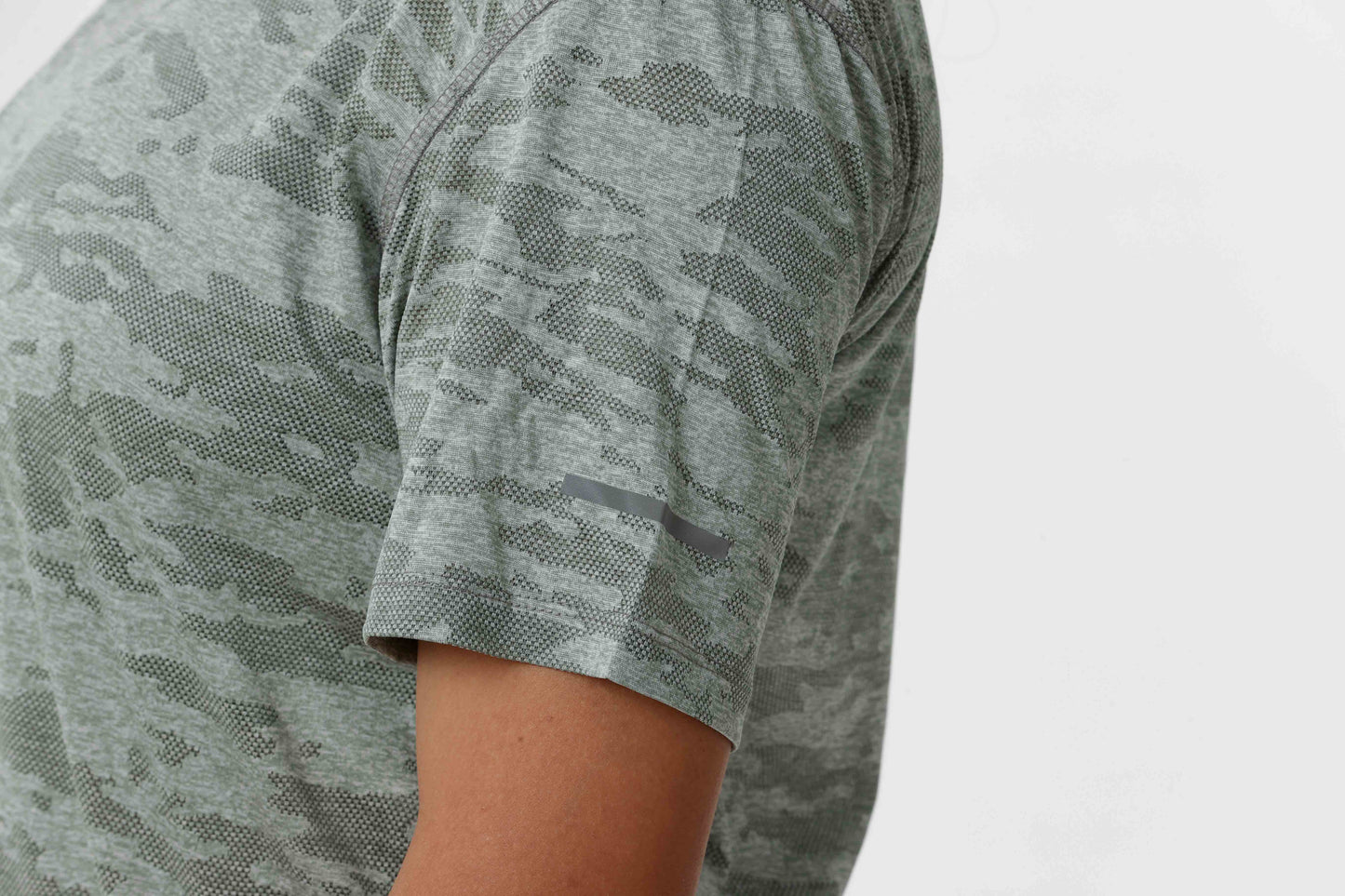 Women's Jacqaurd Workout/Training Tee - Grey