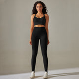 Aveline Performance Set