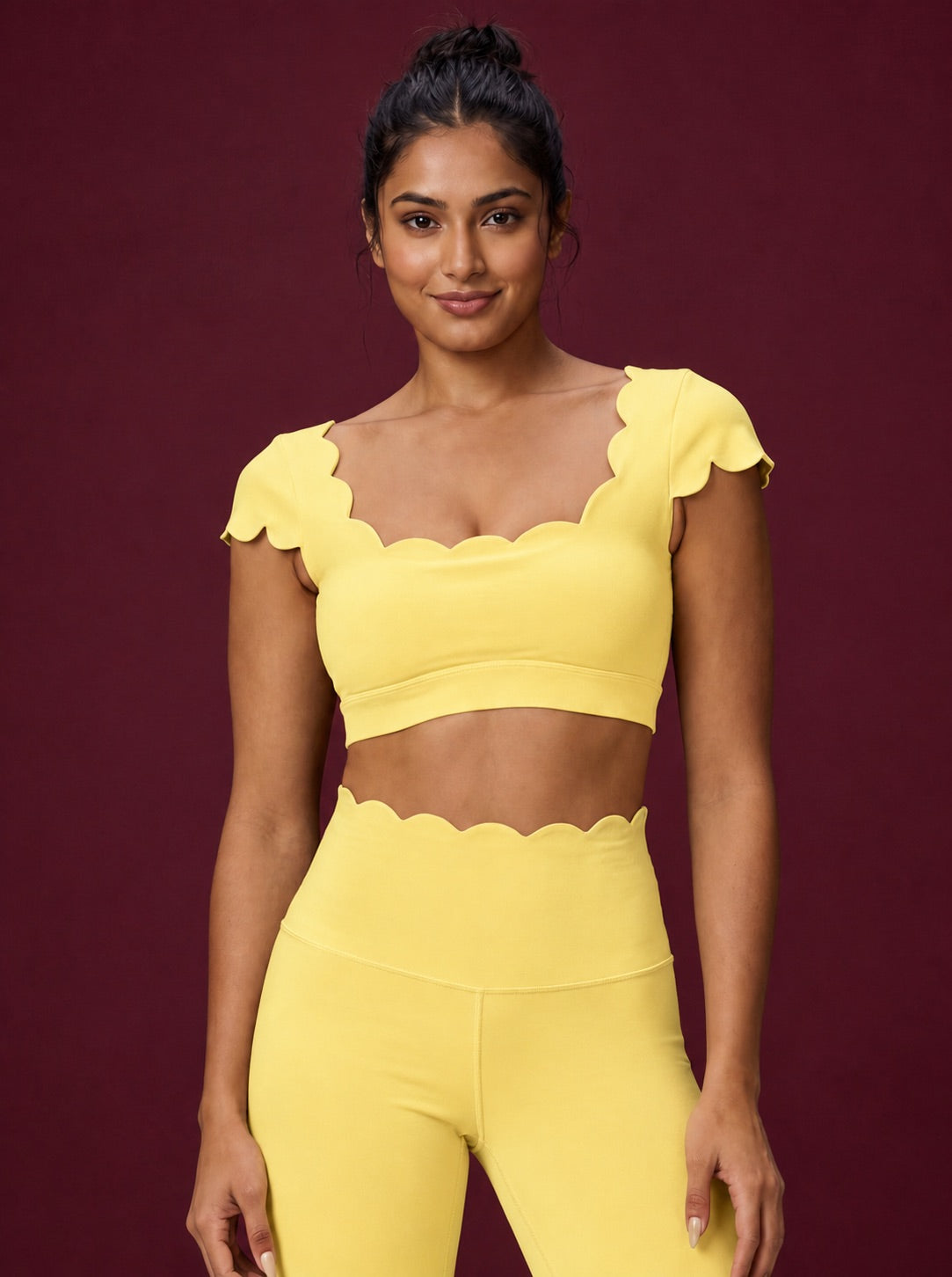 Scallopé Cap Sleeve padded Crop top