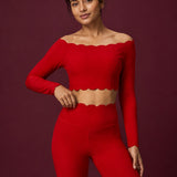 Scallopé Off-Shoulder Long Sleeve padded Crop Top