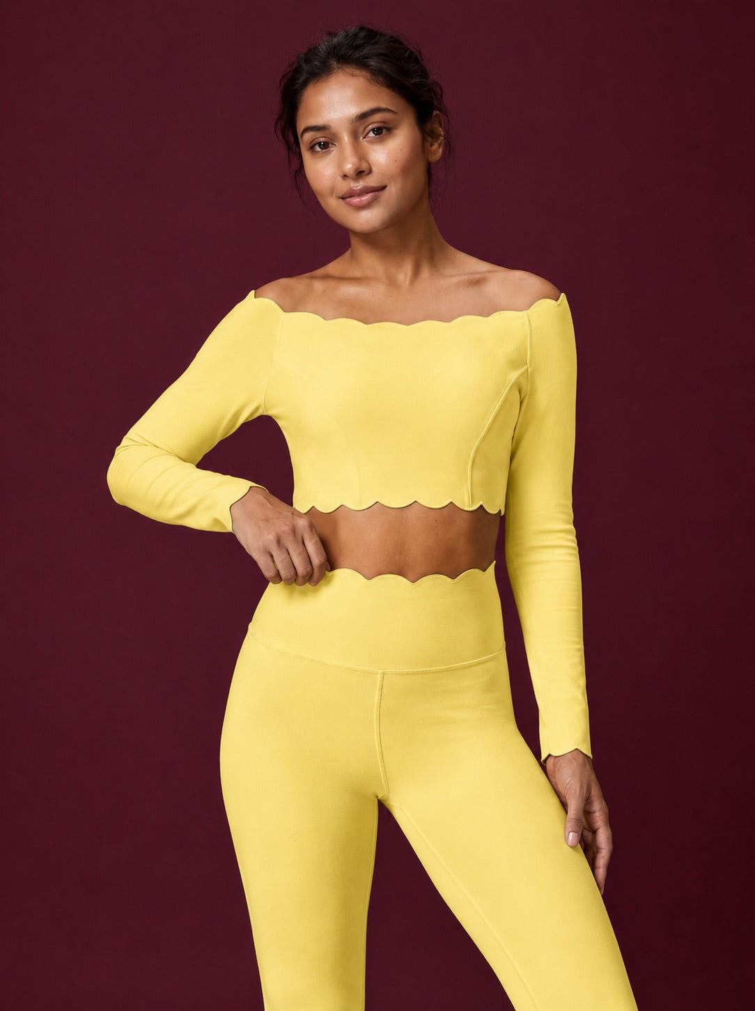 Scallopé Off-Shoulder Long Sleeve padded Crop Top
