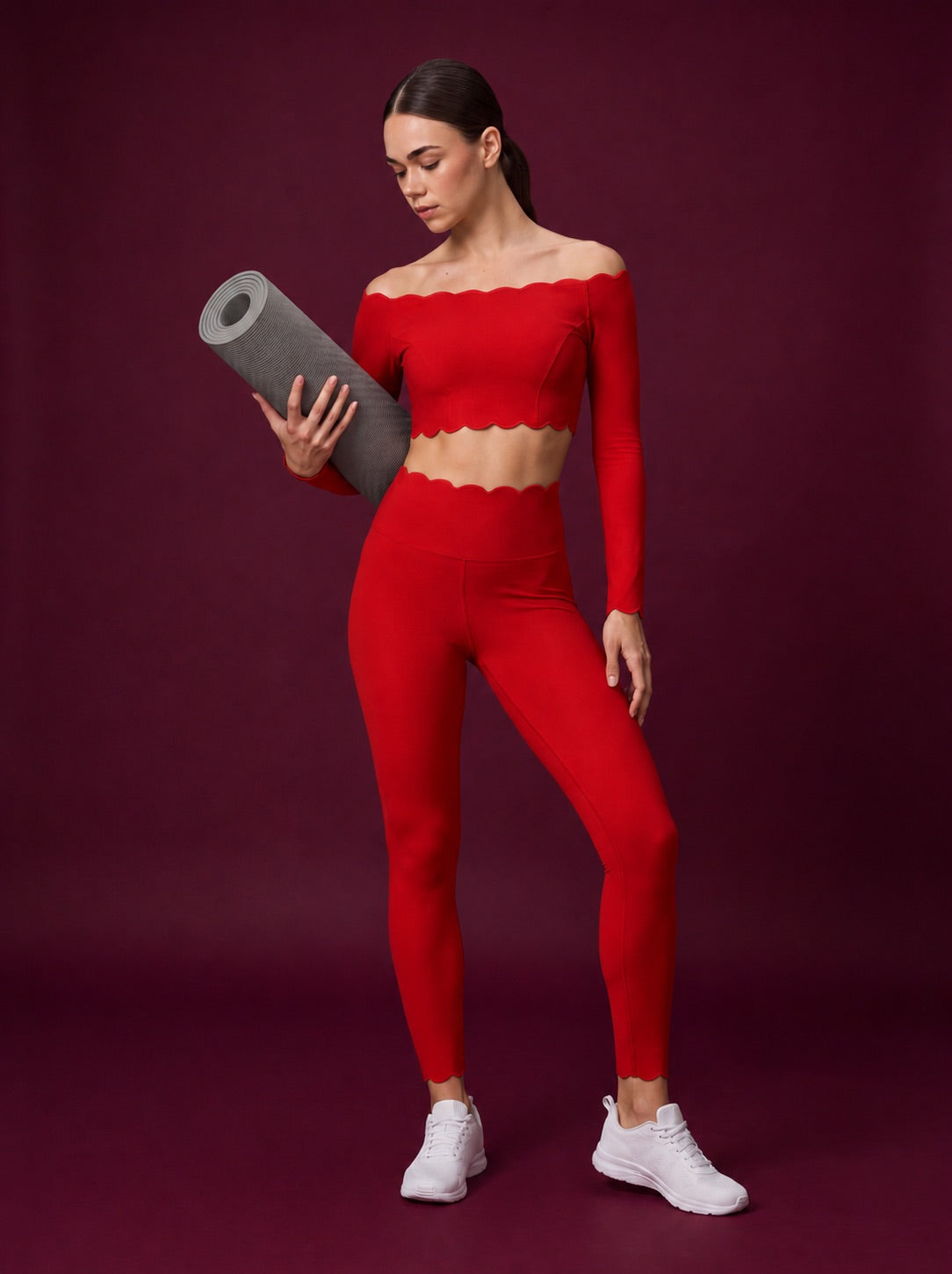 Scallopé High-Waist Leggings