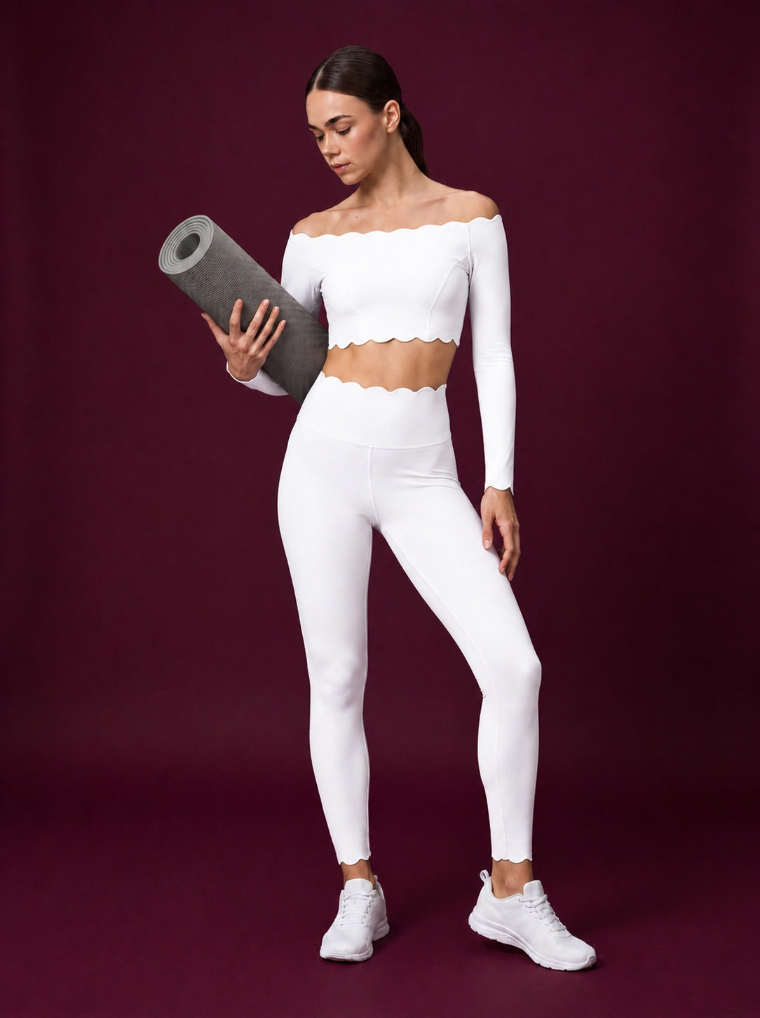 Scallopé High-Waist Leggings
