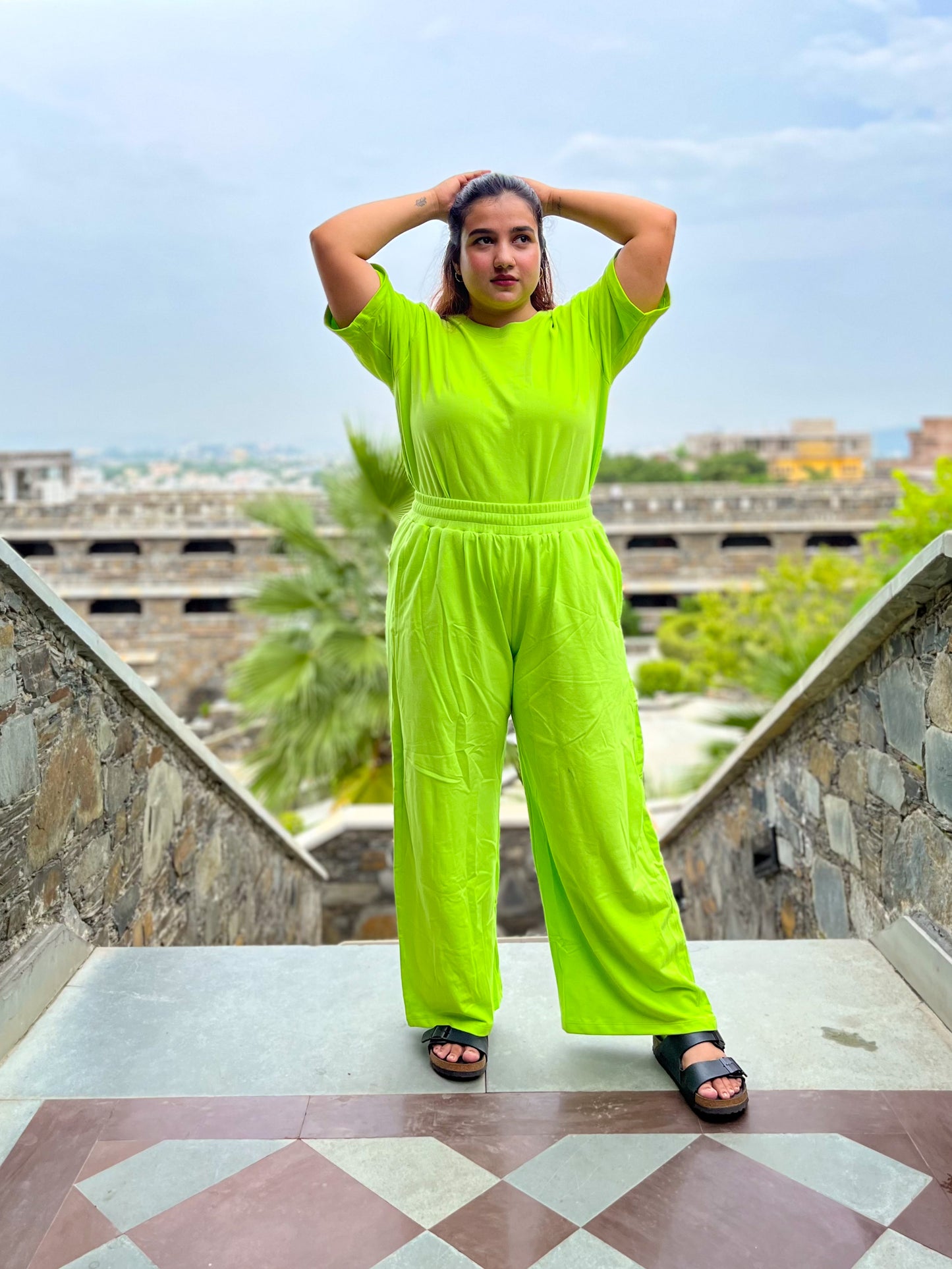 Women's Leisure Coord Set - Neon Green